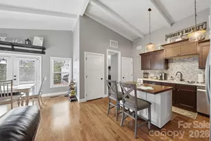 1300 Laurel St NE, Valdese, NC 28690 - Photo 14