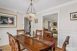 142 Twin Lakes Dr, Candler, NC 28715 - Photo 4