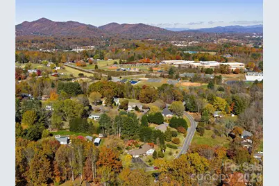 142 Twin Lakes Drive, Candler, NC 28715 - Photo 32