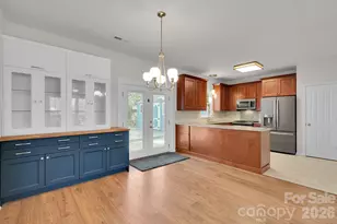 1206 Rising Oak Dr, Charlotte, NC 28206 - Photo 12