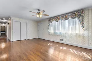 3335 25th Ave NE, Hickory, NC 28601 - Photo 6