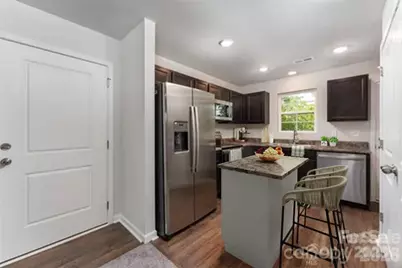 27 Forest Park Road, Marion, NC 28752 - Photo 4