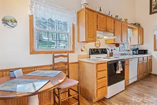 26 Stump Ln, Maggie Valley, NC 28751 - Photo 14