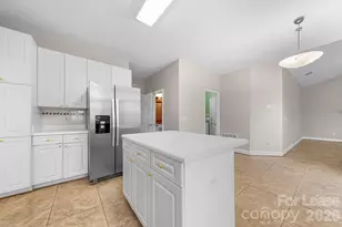 214 Southern Cross Ln, Matthews, NC 28105 - Photo 6