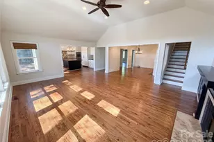 4467 Woodlark Ln, Charlotte, NC 28211 - Photo 18