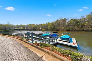 2200 6th St NW, Hickory, NC 28601 - Photo 38