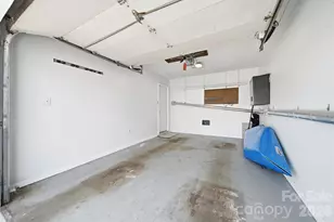 2200 6th St NW, Hickory, NC 28601 - Photo 28