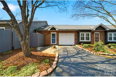 2200 6th Street NW #3A, Hickory, NC 28601 - Photo 2