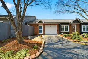 2200 6th St NW, Hickory, NC 28601 - Photo 2