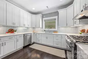 241 Coxe Ave, Charlotte, NC 28208 - Photo 10