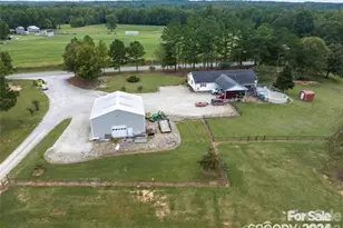 10560 Lake Royalle Rd, Spring Hope, NC 27882 - Photo 8