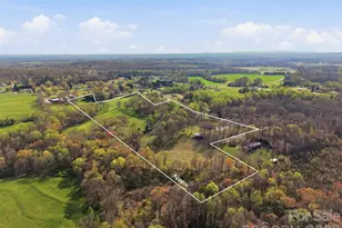 328 Davidson Ct, Taylorsville, NC 28681 - Photo 6