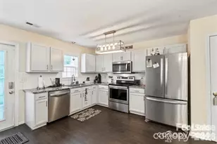 128 Locomotive Ln, Mooresville, NC 28115 - Photo 6