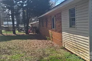 4216 Dawnwood Dr, Gastonia, NC 28056 - Photo 10