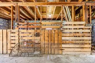 910 Rutledge Annex, Hendersonville, NC 28739 - Photo 40