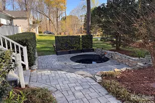 12251 Mallard Ridge Dr, Charlotte, NC 28269 - Photo 4