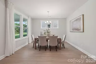 13222 Cozy Ct, Charlotte, NC 28215 - Photo 12