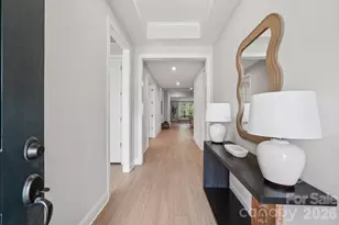 13222 Cozy Ct, Charlotte, NC 28215 - Photo 2