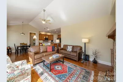 383 Monarch Road, Hendersonville, NC 28739 - Photo 10