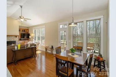 383 Monarch Road, Hendersonville, NC 28739 - Photo 16