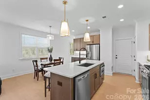 812 Garringer Pl, Charlotte, NC 28208 - Photo 10