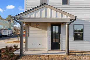 812 Garringer Pl, Charlotte, NC 28208 - Photo 2