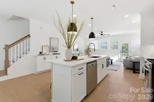 809 Garringer Pl, Charlotte, NC 28208 - Photo 12