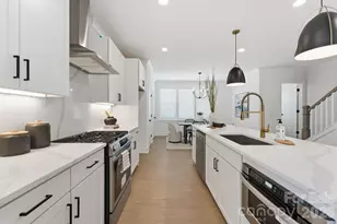 809 Garringer Pl, Charlotte, NC 28208 - Photo 2