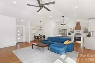 1538 Waddell St, Charlotte, NC 28216 - Photo 2