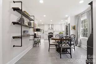 2732 Temple Ln, Charlotte, NC 28205 - Photo 8