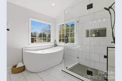 7702 Harrington Woods Road, Charlotte, NC 28269 - Photo 30