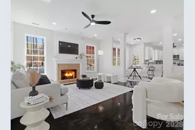 7702 Harrington Woods Road, Charlotte, NC 28269 - Photo 10