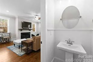 2502 Greenland Ave, Charlotte, NC 28208 - Photo 14