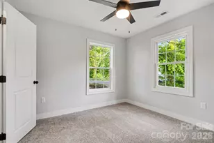 722 S Weldon St, Gastonia, NC 28052 - Photo 12