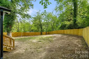 722 S Weldon St, Gastonia, NC 28052 - Photo 16