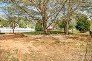 627 Rugby Rd, Lancaster, SC 29720 - Photo 24