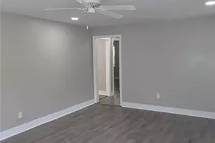 806 N Woodland Dr, Lancaster, SC 29720 - Photo 8