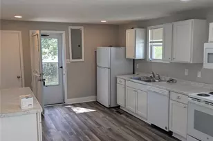 806 N Woodland Dr, Lancaster, SC 29720 - Photo 4