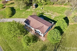 3918 Plum St, Conover, NC 28613 - Photo 30