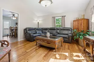 3918 Plum St, Conover, NC 28613 - Photo 2