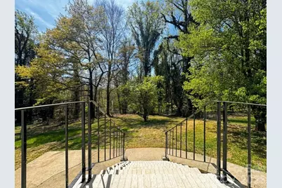 1423 Chelveston Drive, Charlotte, NC 28208 - Photo 16