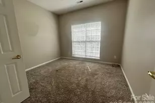 3508 Mayspring Pl, Charlotte, NC 28269 - Photo 14