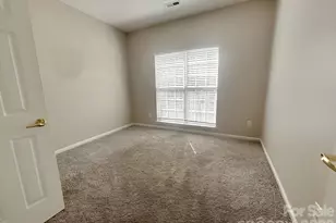 3508 Mayspring Pl, Charlotte, NC 28269 - Photo 4