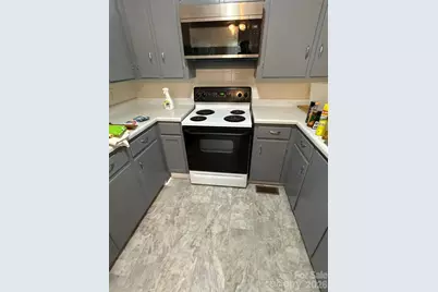 2912 Coronet Way, Charlotte, NC 28208 - Photo 6