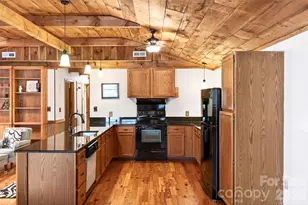 32 Seldom Home Dr, Black Mountain, NC 28711 - Photo 8