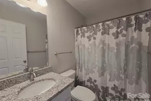 605 Frank St, Kannapolis, NC 28081 - Photo 6