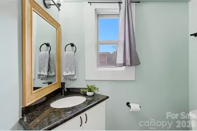 1642 Washington Avenue, Charlotte, NC 28216 - Photo 26