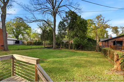 1642 Washington Avenue, Charlotte, NC 28216 - Photo 34
