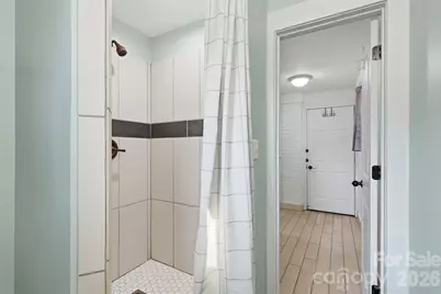 1642 Washington Avenue, Charlotte, NC 28216 - Photo 28