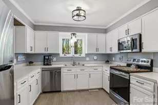 4447 Winrock Ln, Rock Hill, SC 29732 - Photo 8